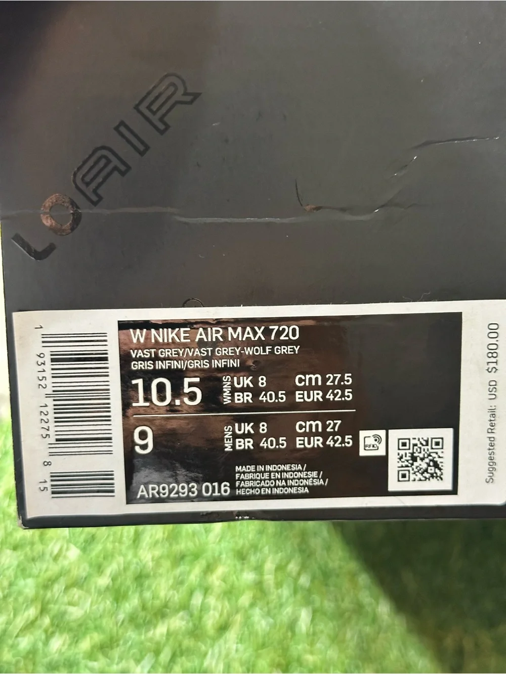 WOMENS NIKE AIR MAX 720 , SIZE 10.5 WOMENS, 9 MENS, BRAND NEW